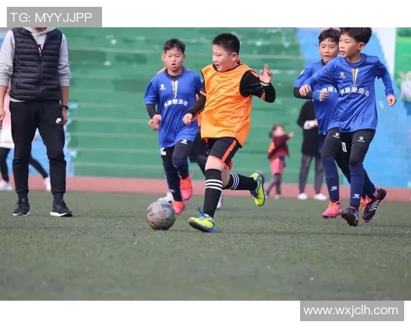 回龙观少年足球崛起之路：培养未来足球明星的梦想与坚持